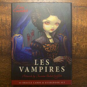 Les Vampires Oracle Deck